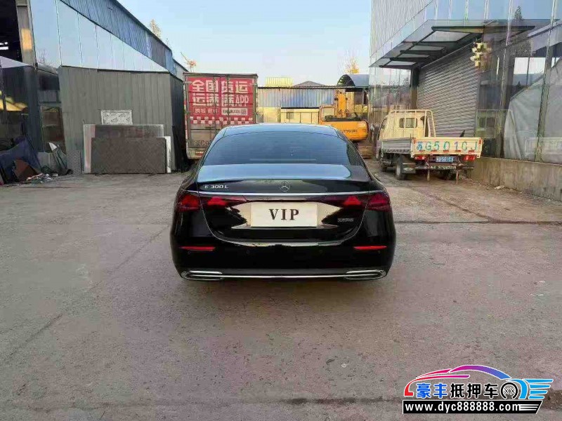 24年奔驰E轿车抵押车出售