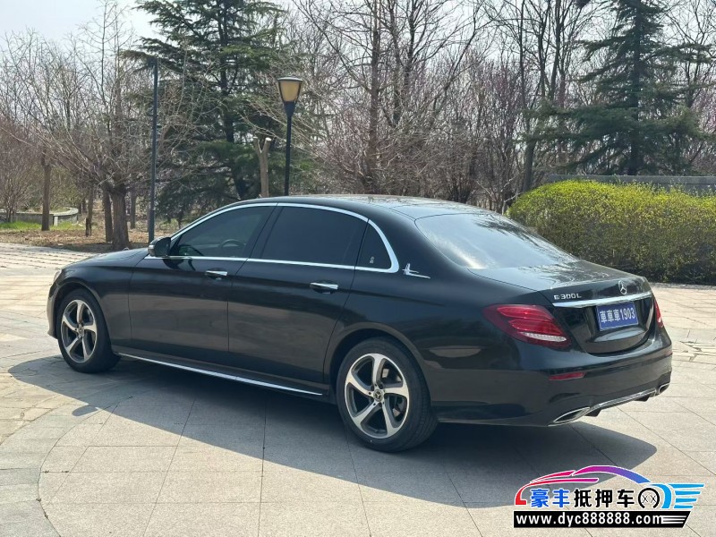 19年奔驰E轿车抵押车出售