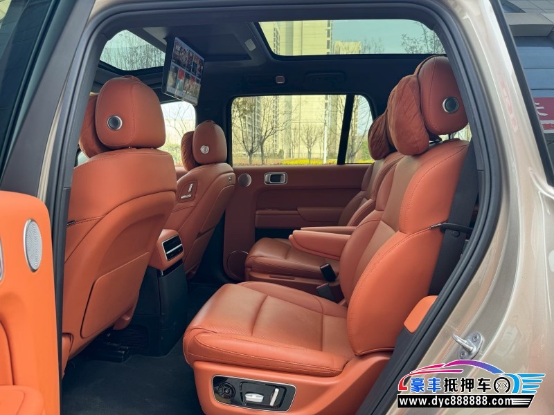 23年理想L9轿车抵押车出售