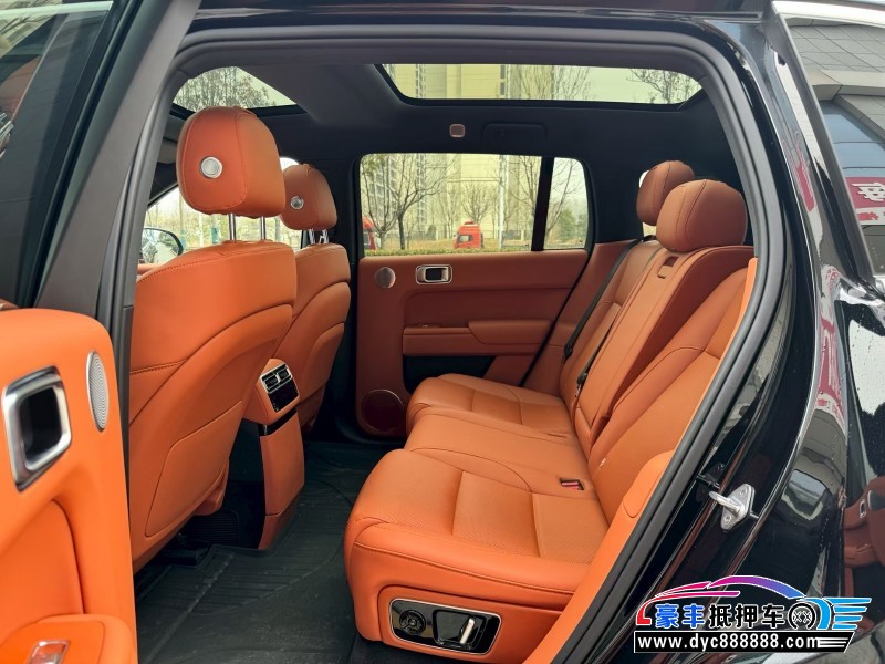 25年理想L7轿车抵押车出售