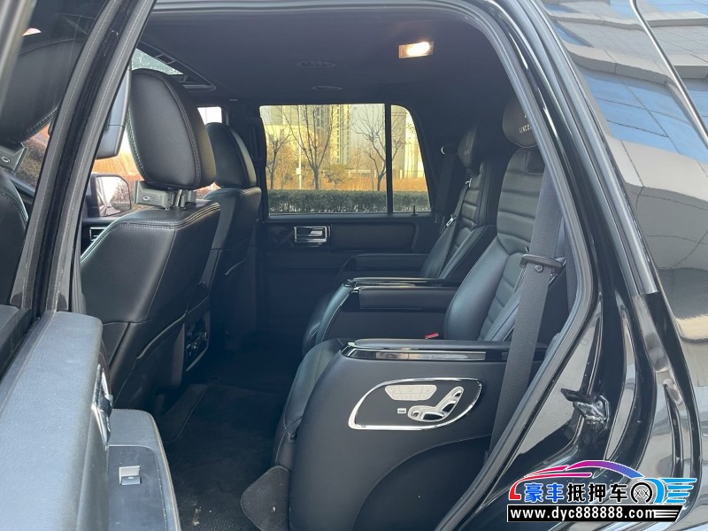 18年林肯领航员轿车抵押车出售