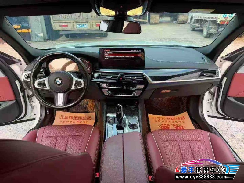 21年宝马5系轿车抵押车出售