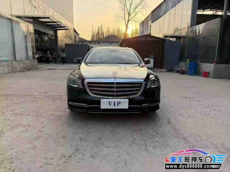 20年奔驰S轿车抵押车出售
