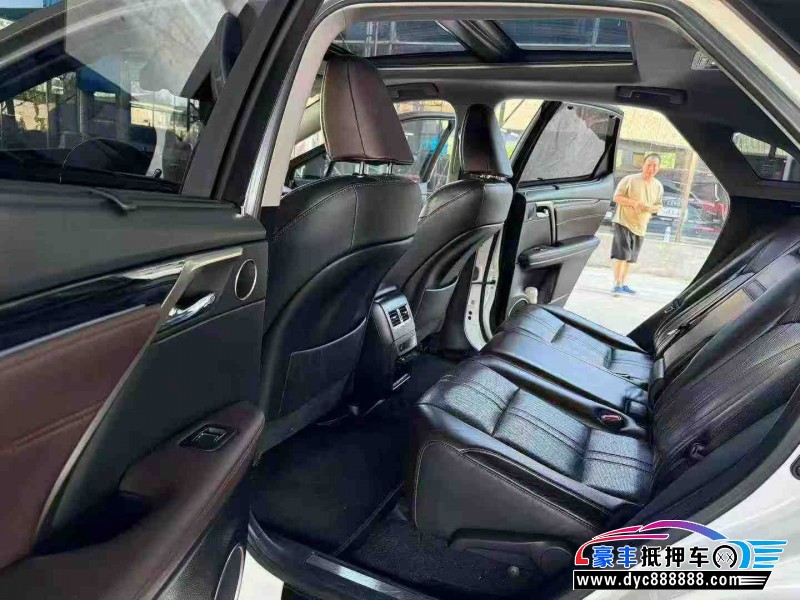 17年雷克萨斯RX轿车抵押车出售