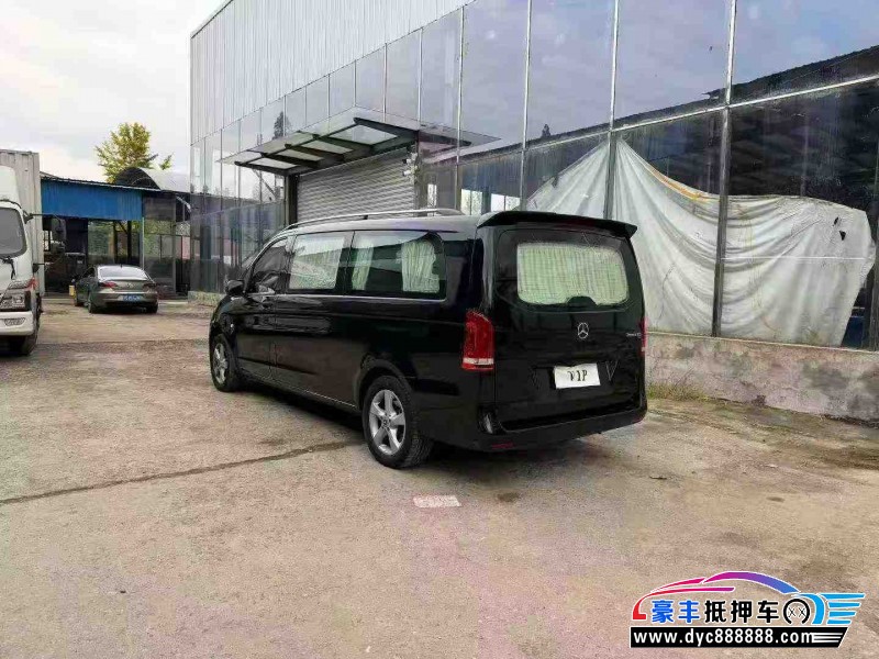 20年奔驰威霆轿车抵押车出售