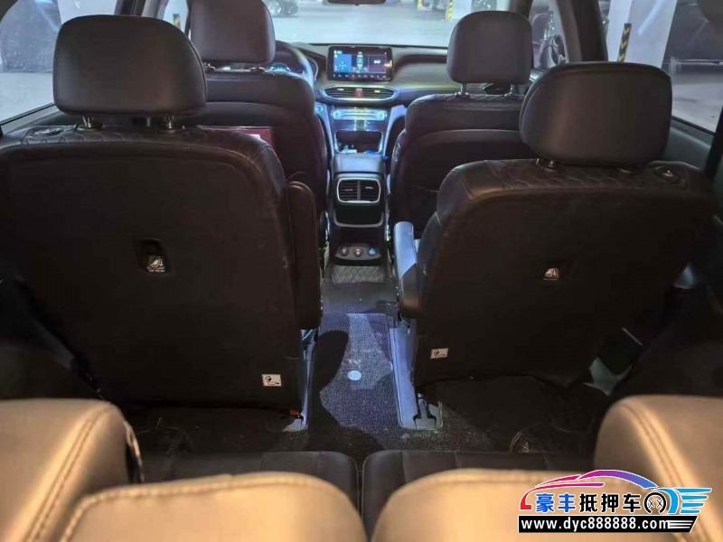 20年现代新胜达轿车抵押车出售