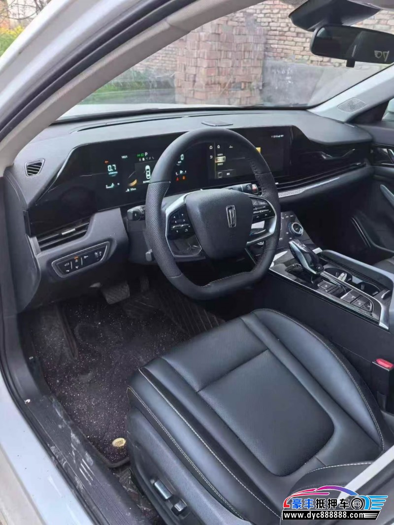 24年奔腾B70轿车抵押车出售