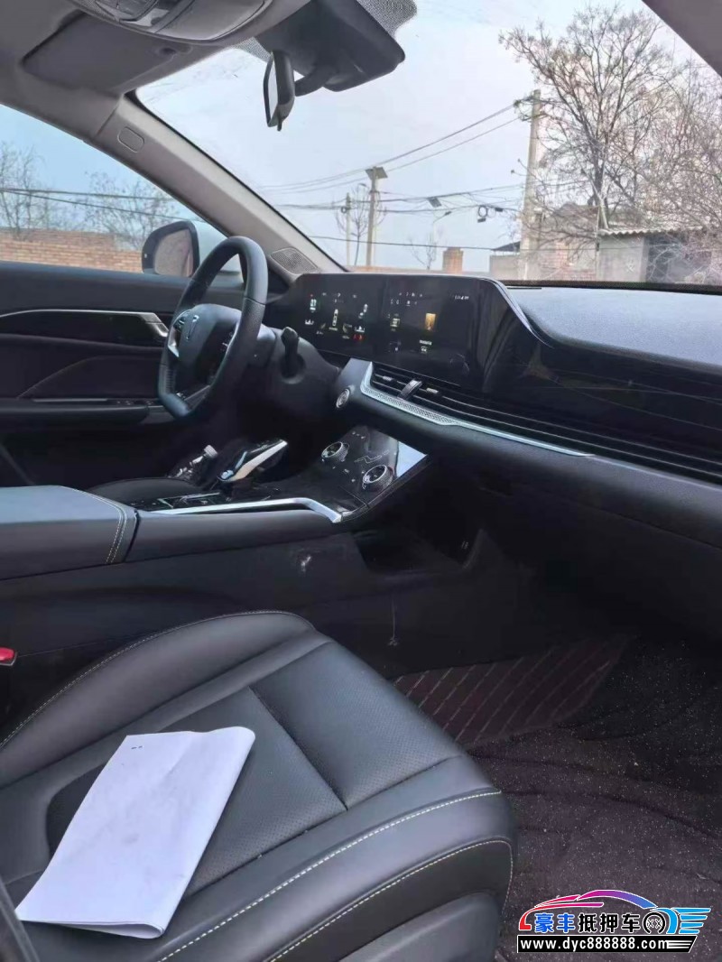 24年奔腾B70轿车抵押车出售