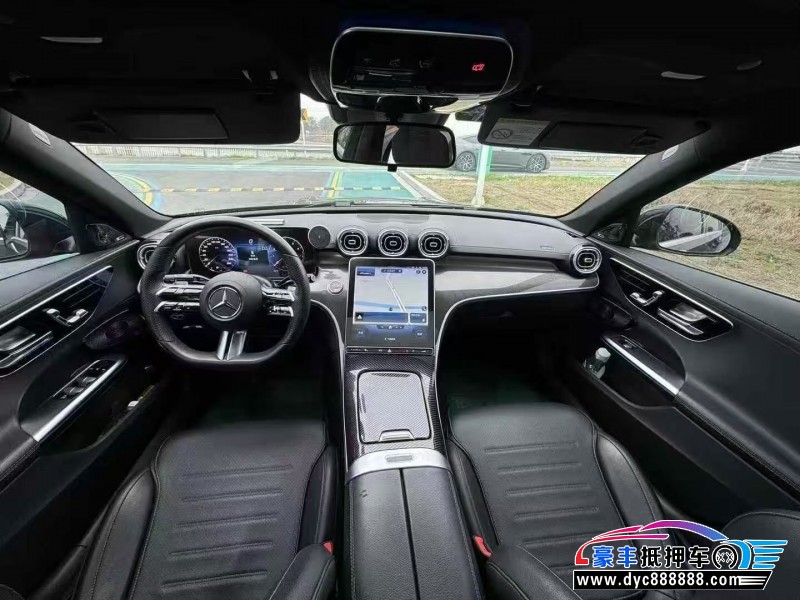 22年奔驰C轿车抵押车出售