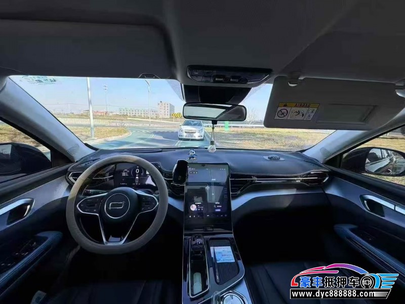 24年奔腾T90轿车抵押车出售