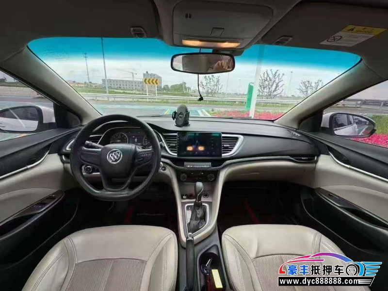 16年别克英朗轿车抵押车出售