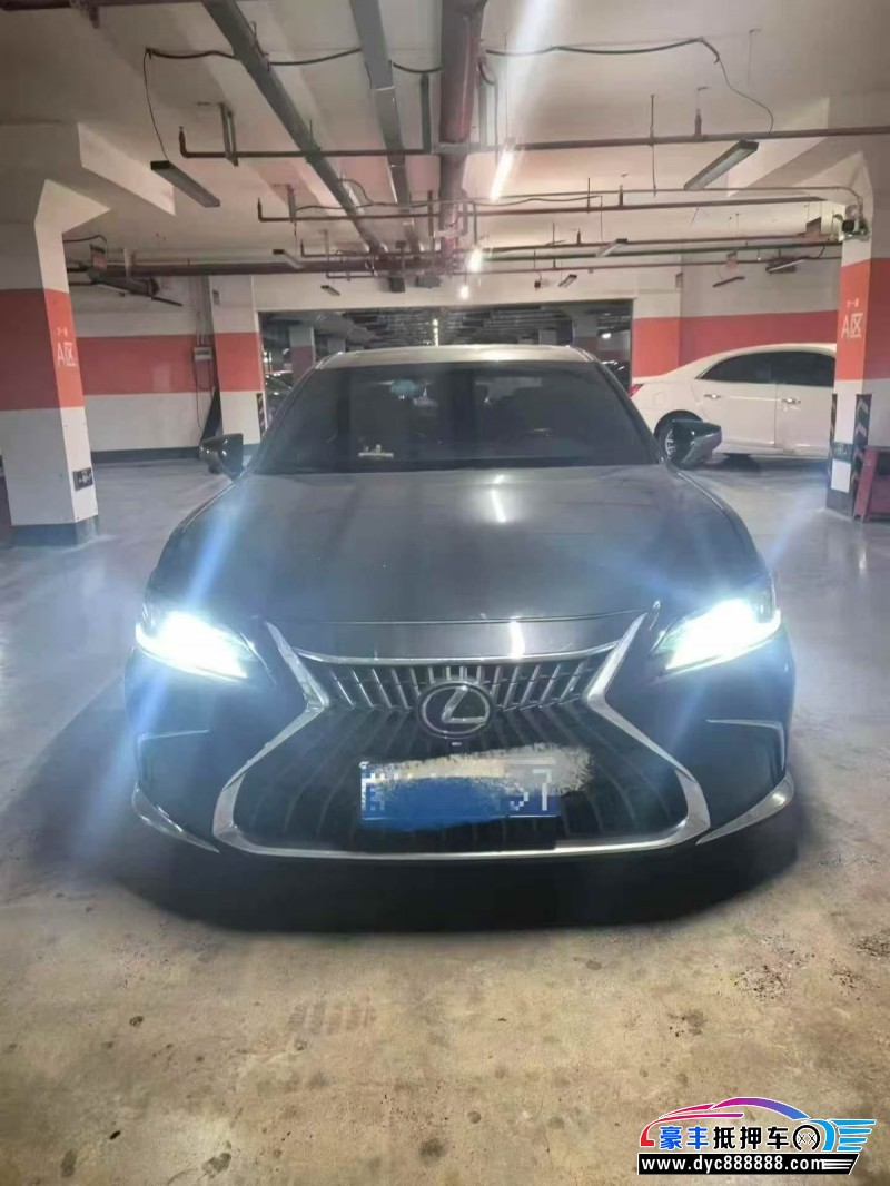 23年雷克萨斯ES轿车抵押车出售