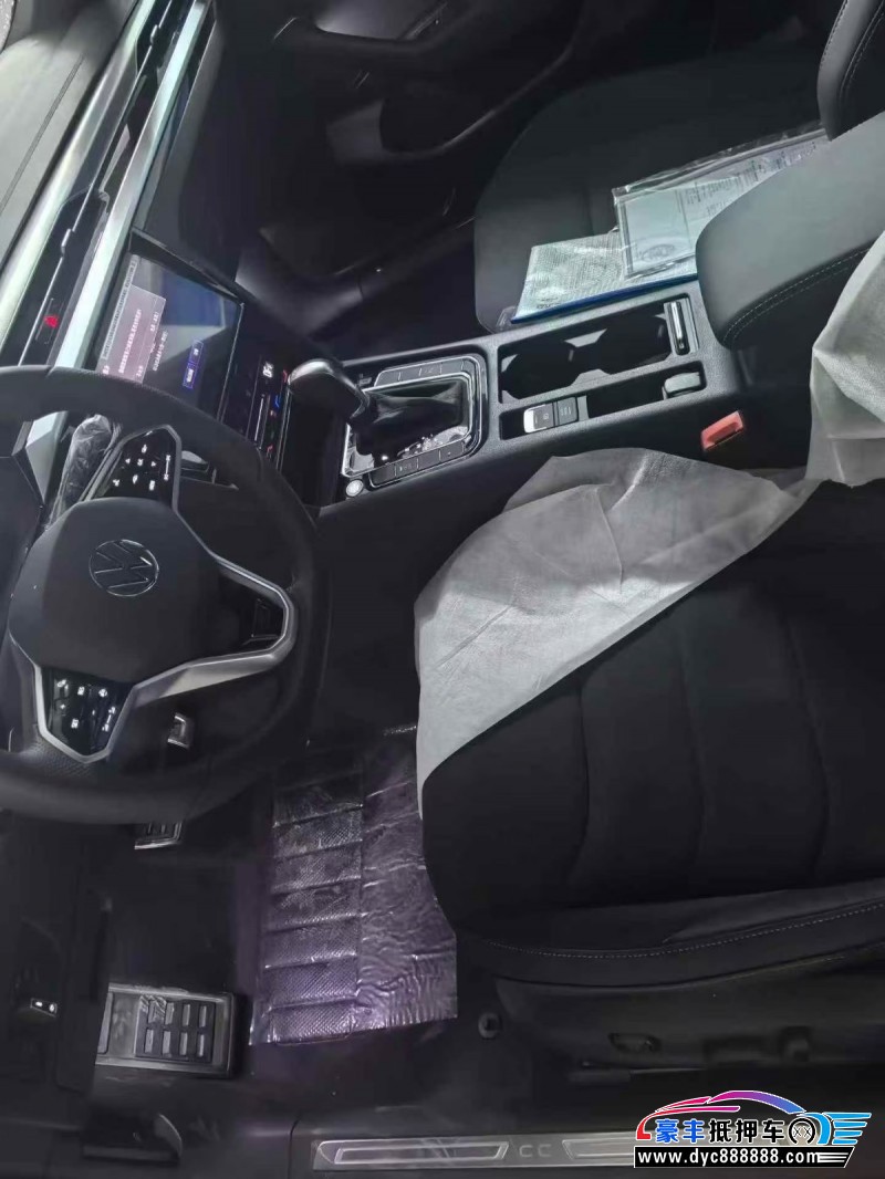 26年大众CC轿车抵押车出售