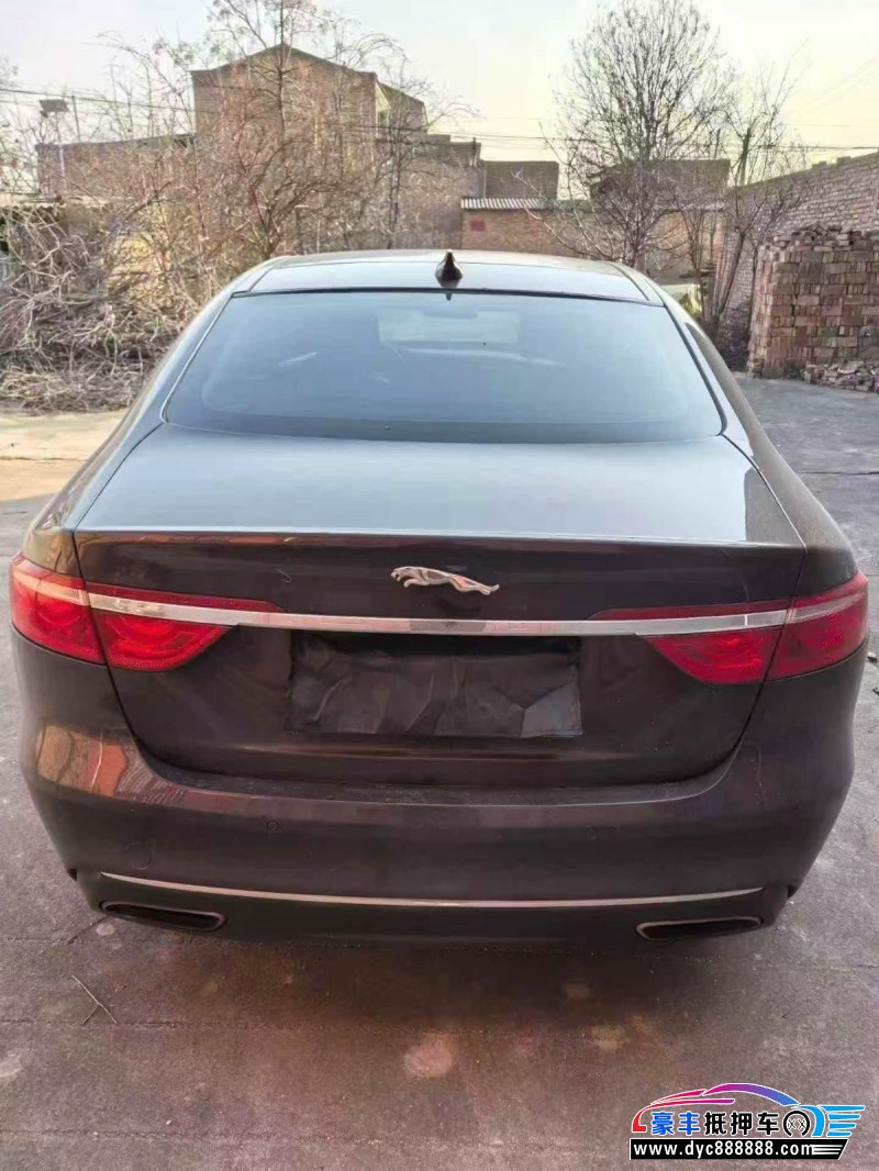 16年捷豹XFL轿车抵押车出售