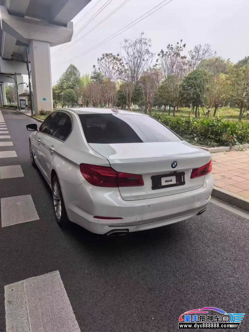 18年宝马5系轿车抵押车出售