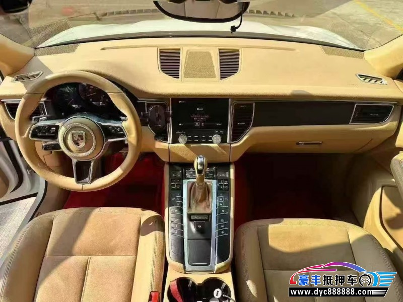 17年保时捷Macan迈凯轿车抵押车出售