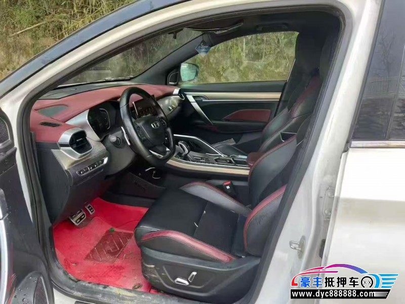 18年吉利缤越轿车抵押车出售