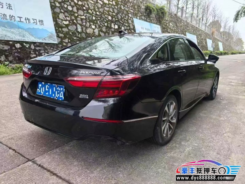 20年本田英诗派轿车抵押车出售