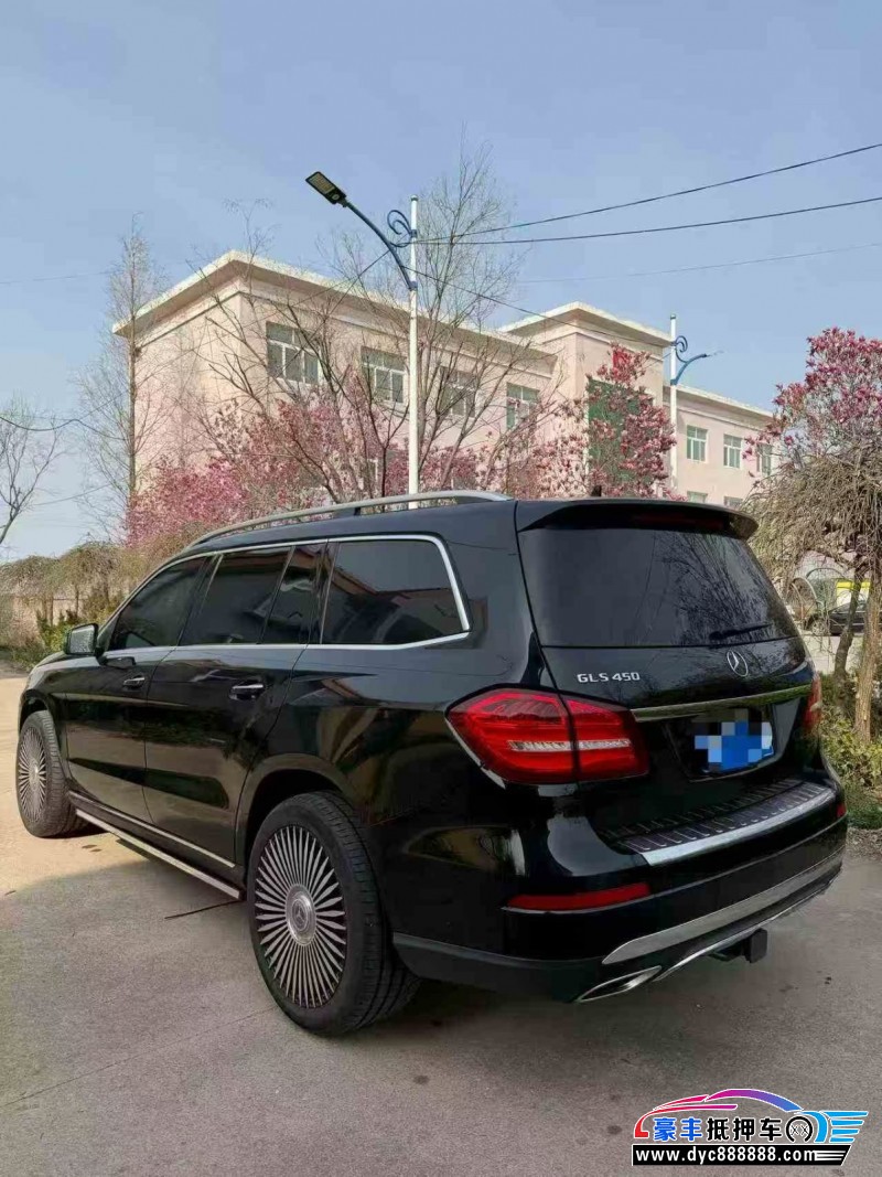 18年奔驰GLS轿车抵押车出售