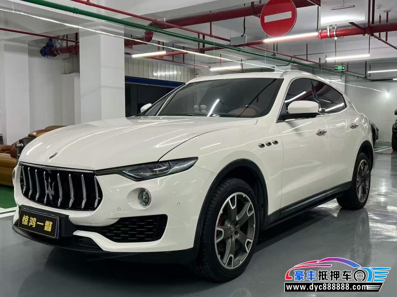 18年玛莎拉蒂莱万特轿车抵押车出售