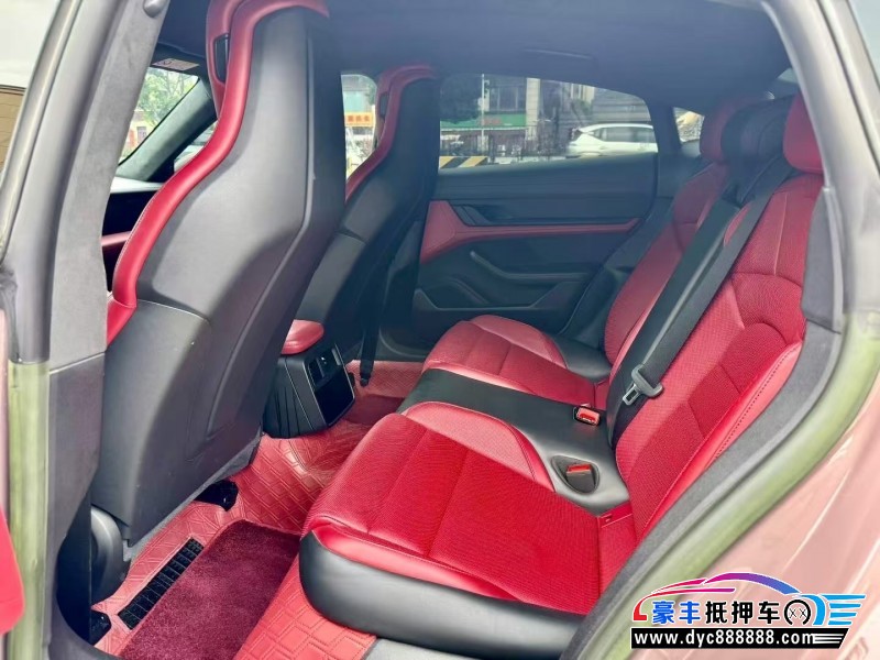 24年保时捷TaYcan轿车抵押车出售