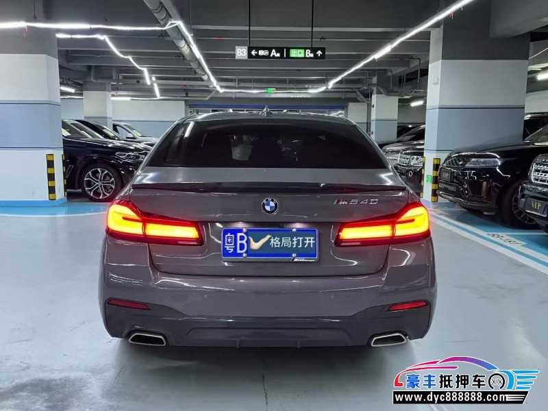 22年宝马5系轿车抵押车出售