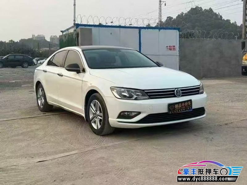 17年大众凌渡轿车抵押车出售