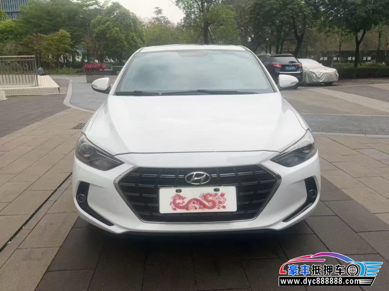 抵押车出售20年现代领动轿车