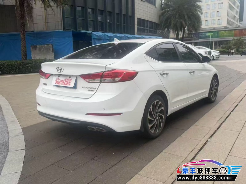 20年现代领动轿车抵押车出售