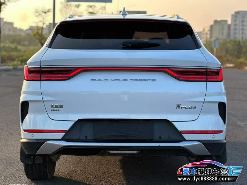 22年比亚迪宋轿车抵押车出售