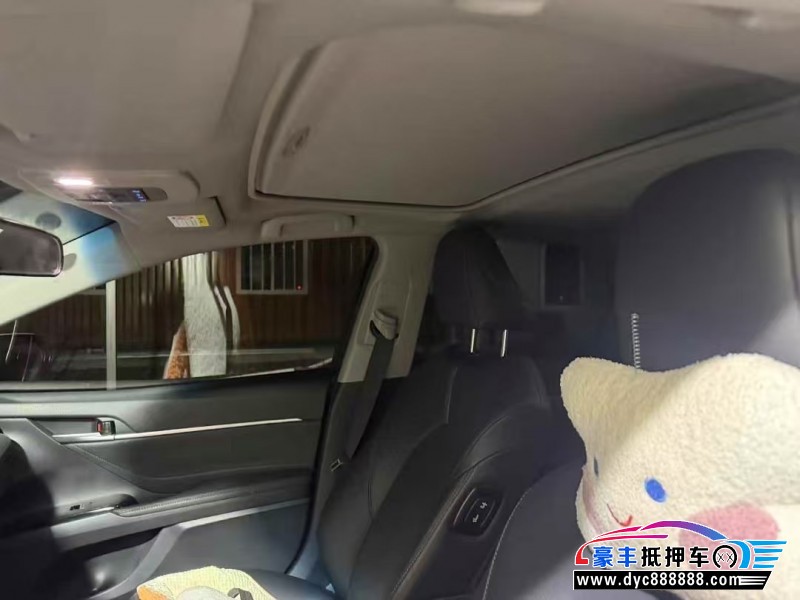 23年丰田凯美瑞轿车抵押车出售