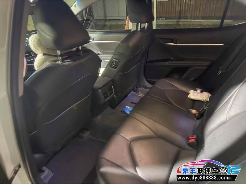 23年丰田凯美瑞轿车抵押车出售