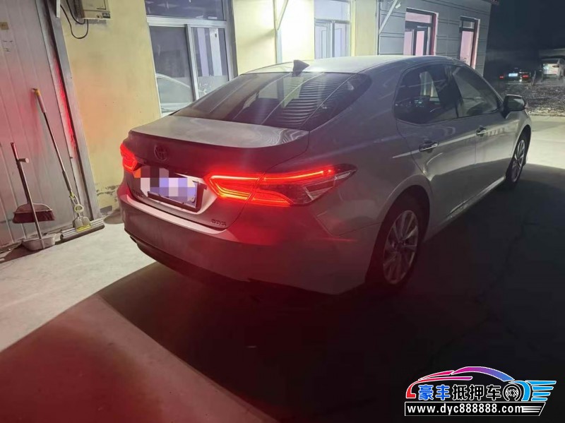 23年丰田凯美瑞轿车抵押车出售