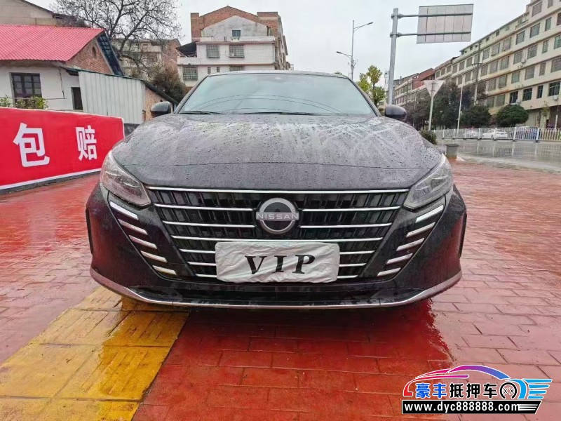 23年日产天籁轿车抵押车出售