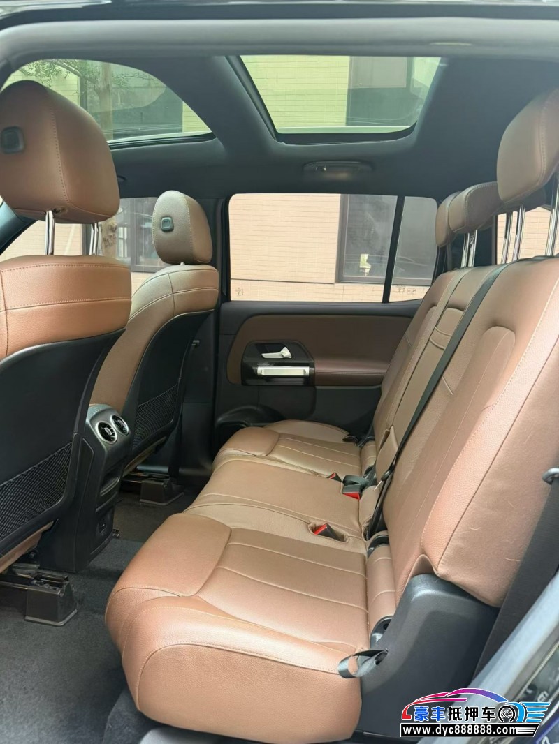 21年奔驰GLB轿车抵押车出售