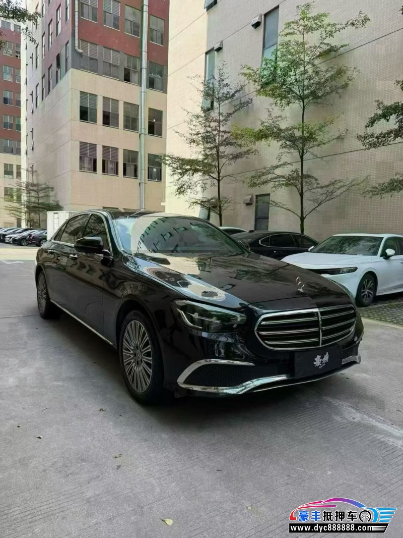 23年奔驰E轿车抵押车出售