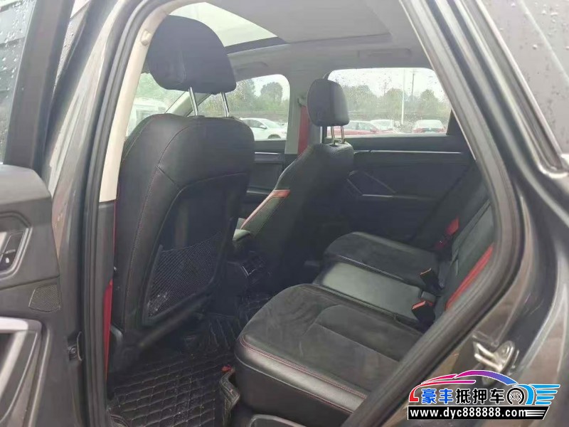 22年奥迪Q3轿车抵押车出售