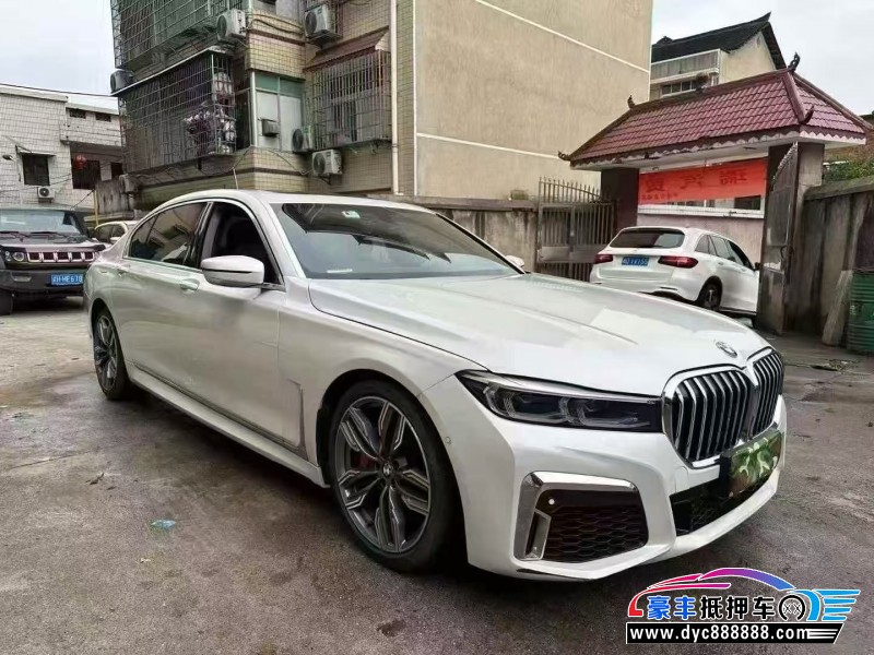 17年宝马7系轿车抵押车出售