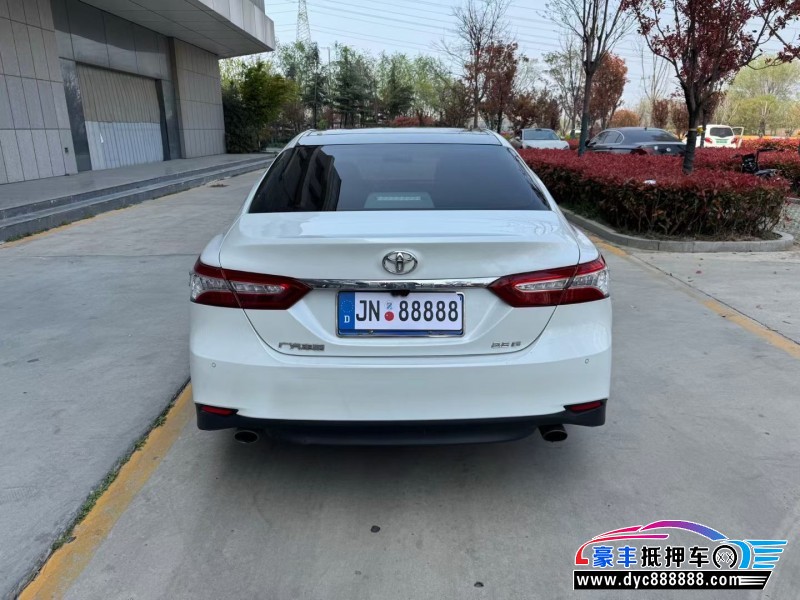 20年丰田凯美瑞轿车抵押车出售