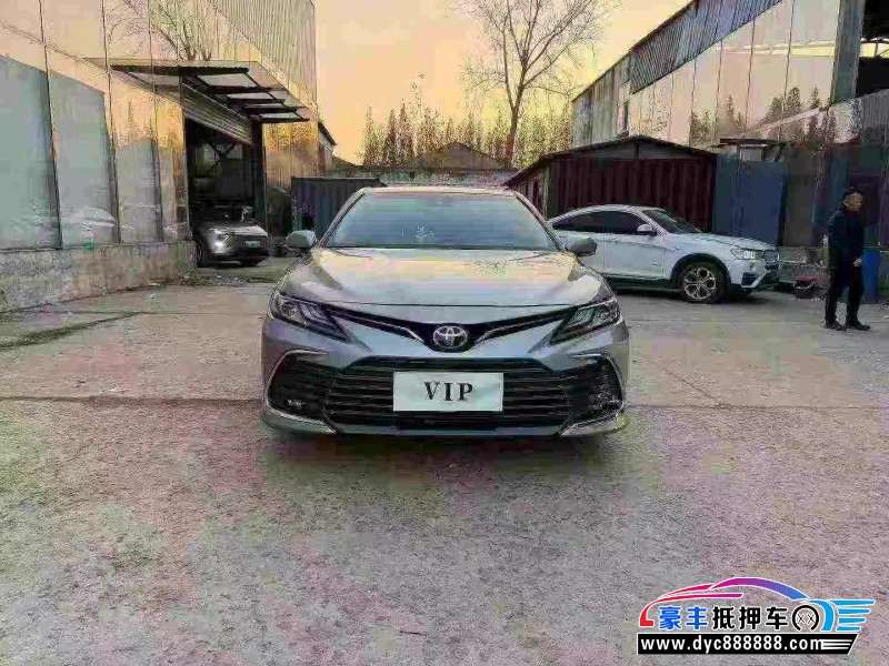 21年丰田凯美瑞轿车抵押车出售