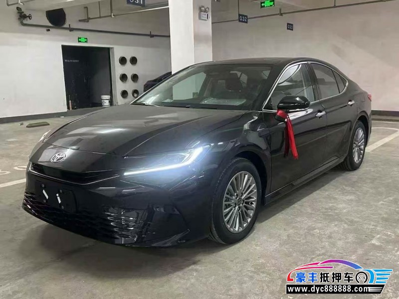 25年丰田凯美瑞轿车抵押车出售
