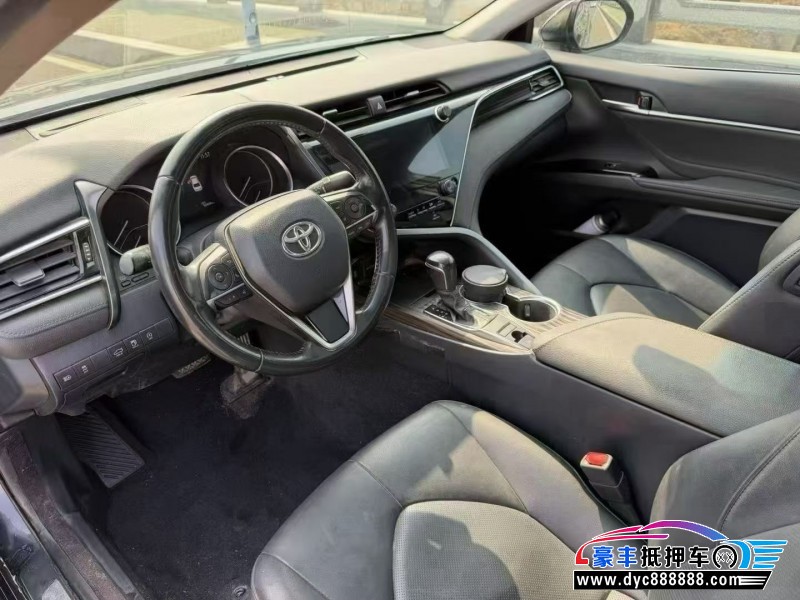 19年丰田凯美瑞轿车抵押车出售