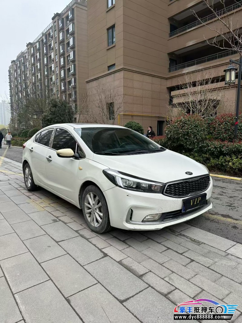 18年起亚K3轿车抵押车出售