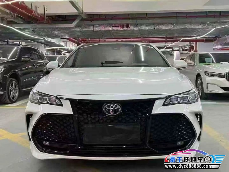 抵押车出售19年丰田凯美瑞轿车