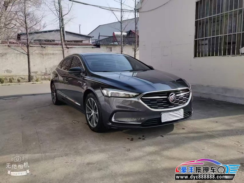 20年别克君越轿车抵押车出售