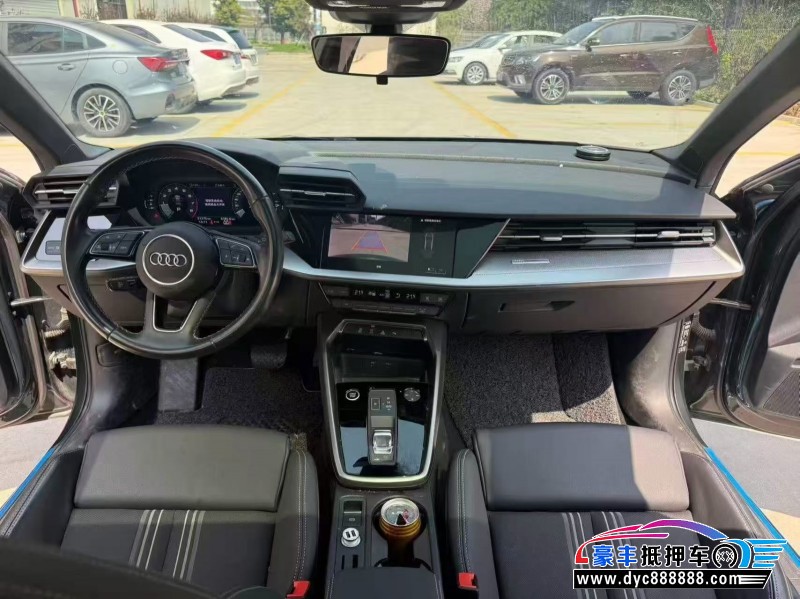 24年奥迪A3轿车抵押车出售