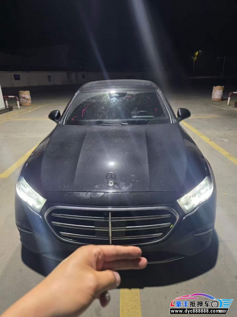 24年奔驰E轿车抵押车出售