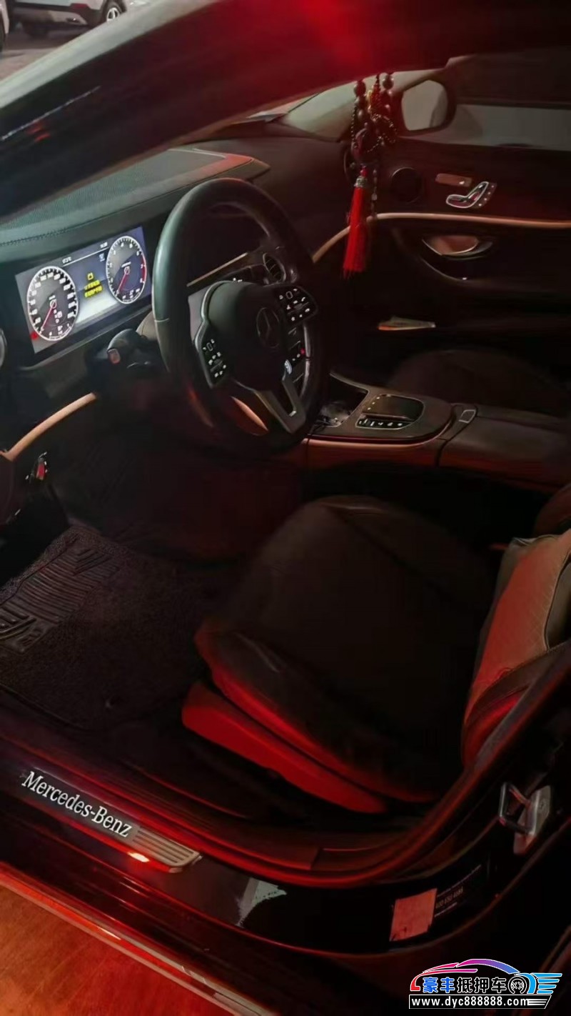 19年奔驰E轿车抵押车出售