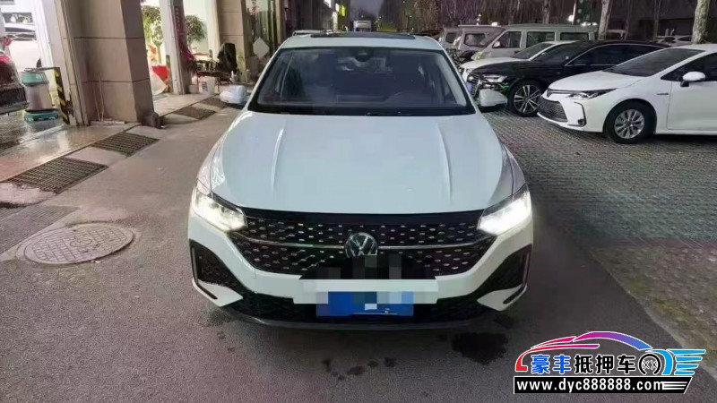 25年大众朗逸轿车抵押车出售