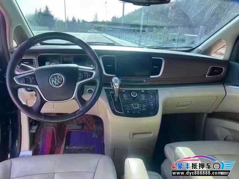 16年别克GL8轿车抵押车出售